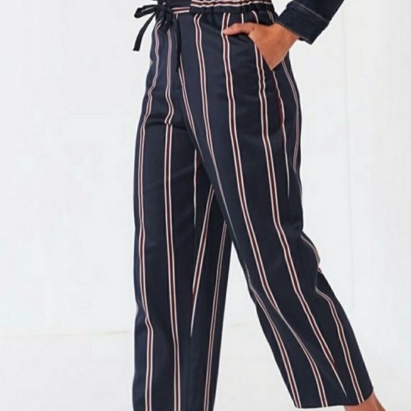 Free People Light Before Dark Striped Cropped Wide Leg Pants Navy Blue sz S NEW - Picture 1 of 6